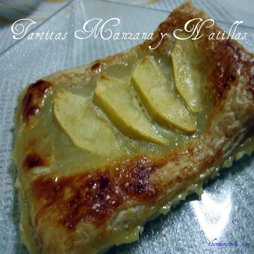 Tartitas de manzana con natillas